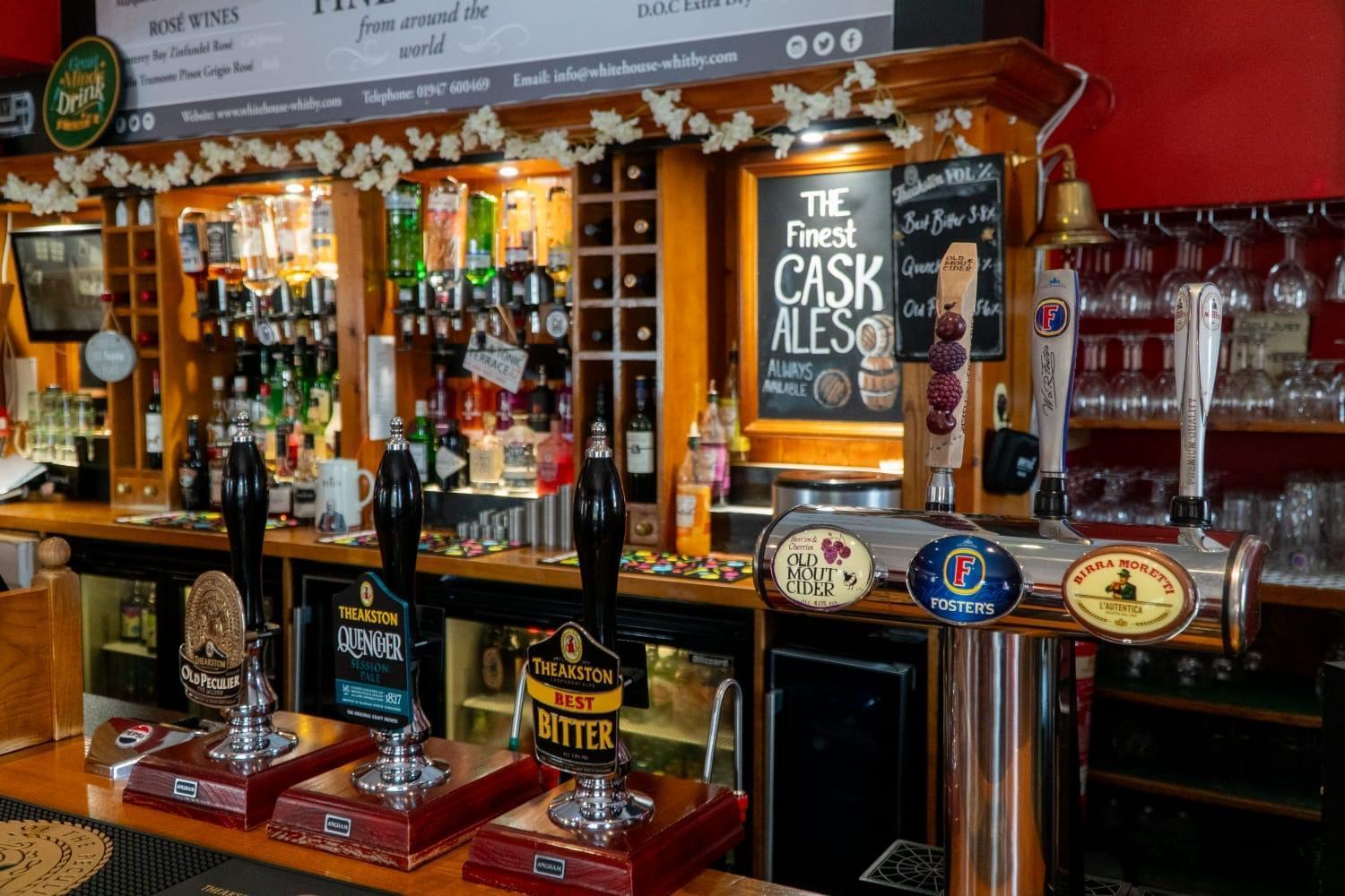 The White House Inn - Whitby Ngoại thất bức ảnh
