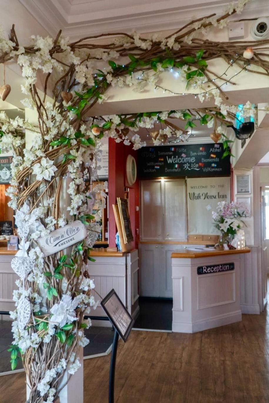 The White House Inn - Whitby Ngoại thất bức ảnh