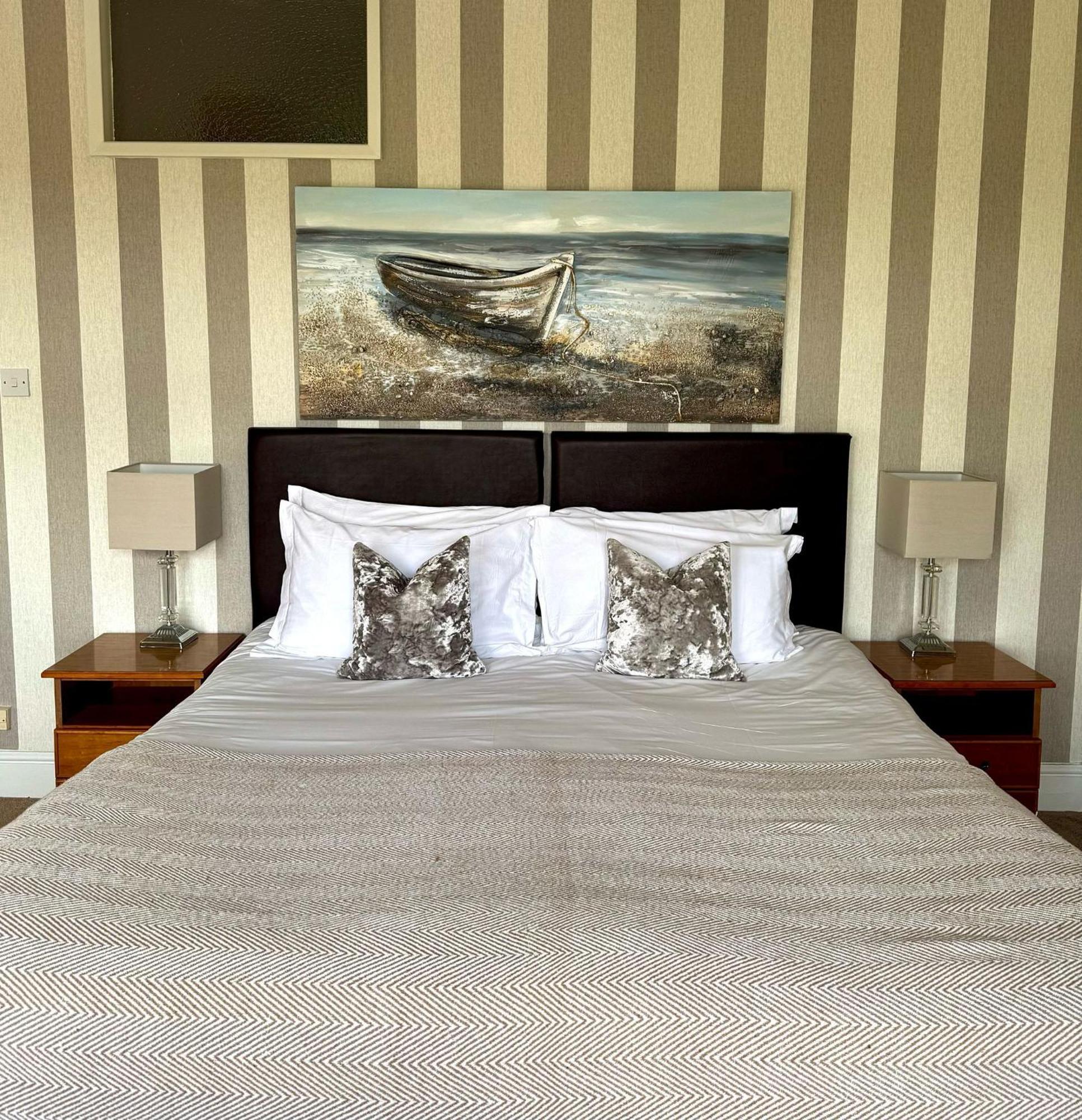 The White House Inn - Whitby Ngoại thất bức ảnh