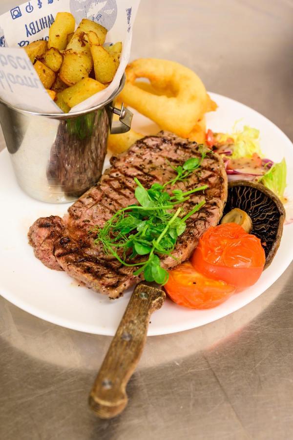 The White House Inn - Whitby Ngoại thất bức ảnh